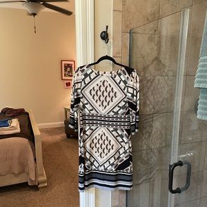 Calvin Klein Scuba Dress size 2–fits more like a 4.